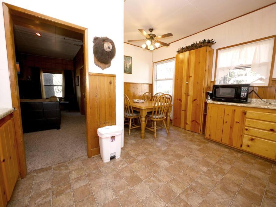 Green Cabin In Big Bear Lake 3 Bdr Pets Friendly บิ๊กแบร์ซิตี้ ภายนอก รูปภาพ