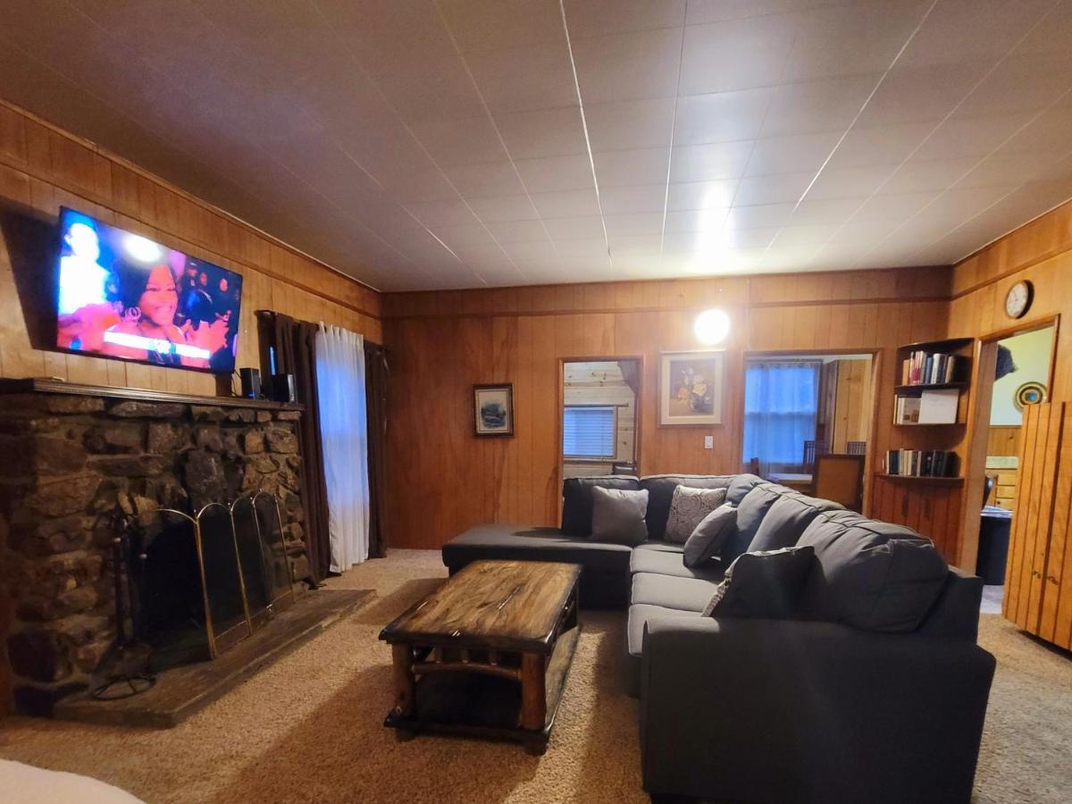 Green Cabin In Big Bear Lake 3 Bdr Pets Friendly บิ๊กแบร์ซิตี้ ภายนอก รูปภาพ